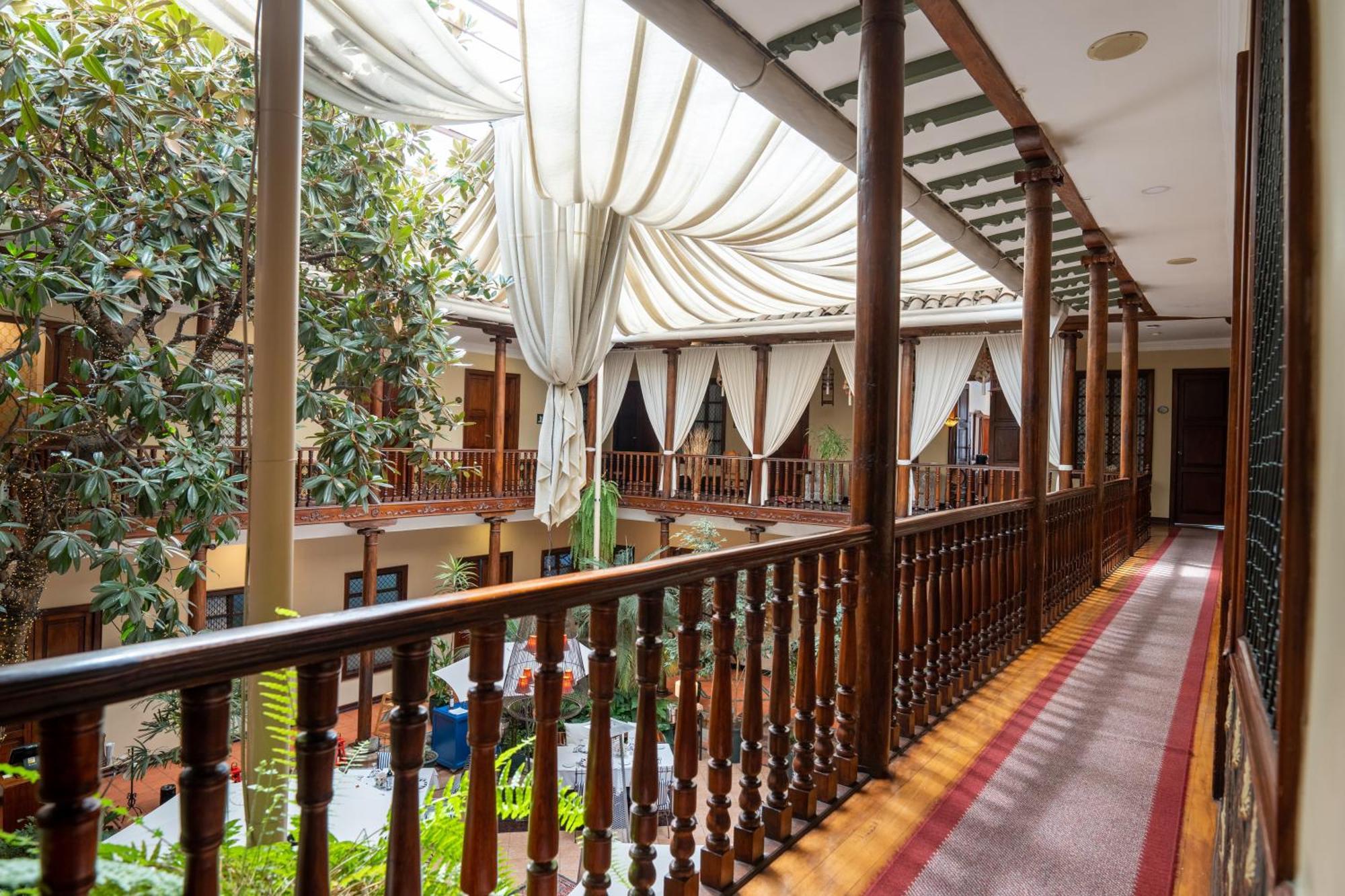 Hotel Boutique Santa Lucia Cuenca Extérieur photo