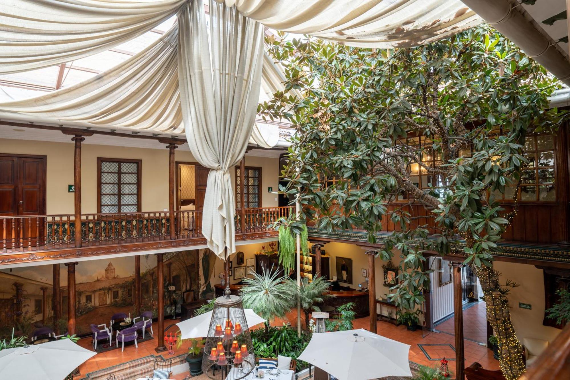 Hotel Boutique Santa Lucia Cuenca Extérieur photo