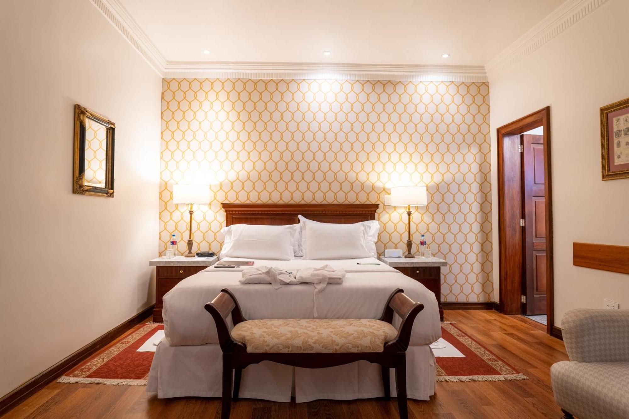 Hotel Boutique Santa Lucia Cuenca Extérieur photo